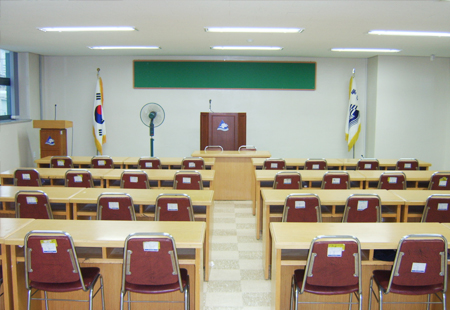 수민동2층 회의실 이미지