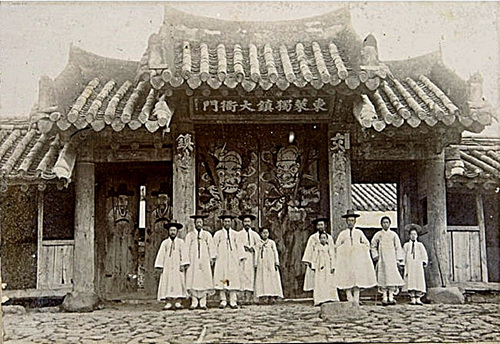 동래독진대아문(1910년대, 동래부동헌 외대문)