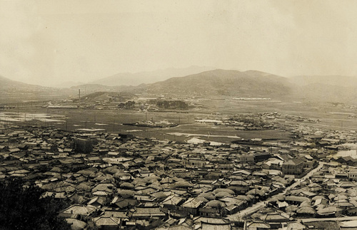 마안산에서 본 동래읍내 전경(1957년)_1