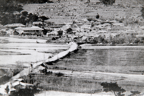 온천장 입구와 전경(1910년대)