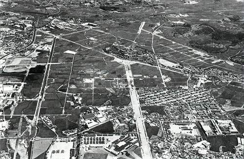 상공에서 본 연산동 전경(1960년대, 가운데는 연산교차로)