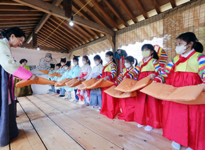 1592년 조선 동래를 만나다 이미지