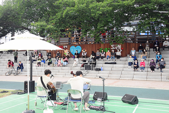  예술의 거리 공연