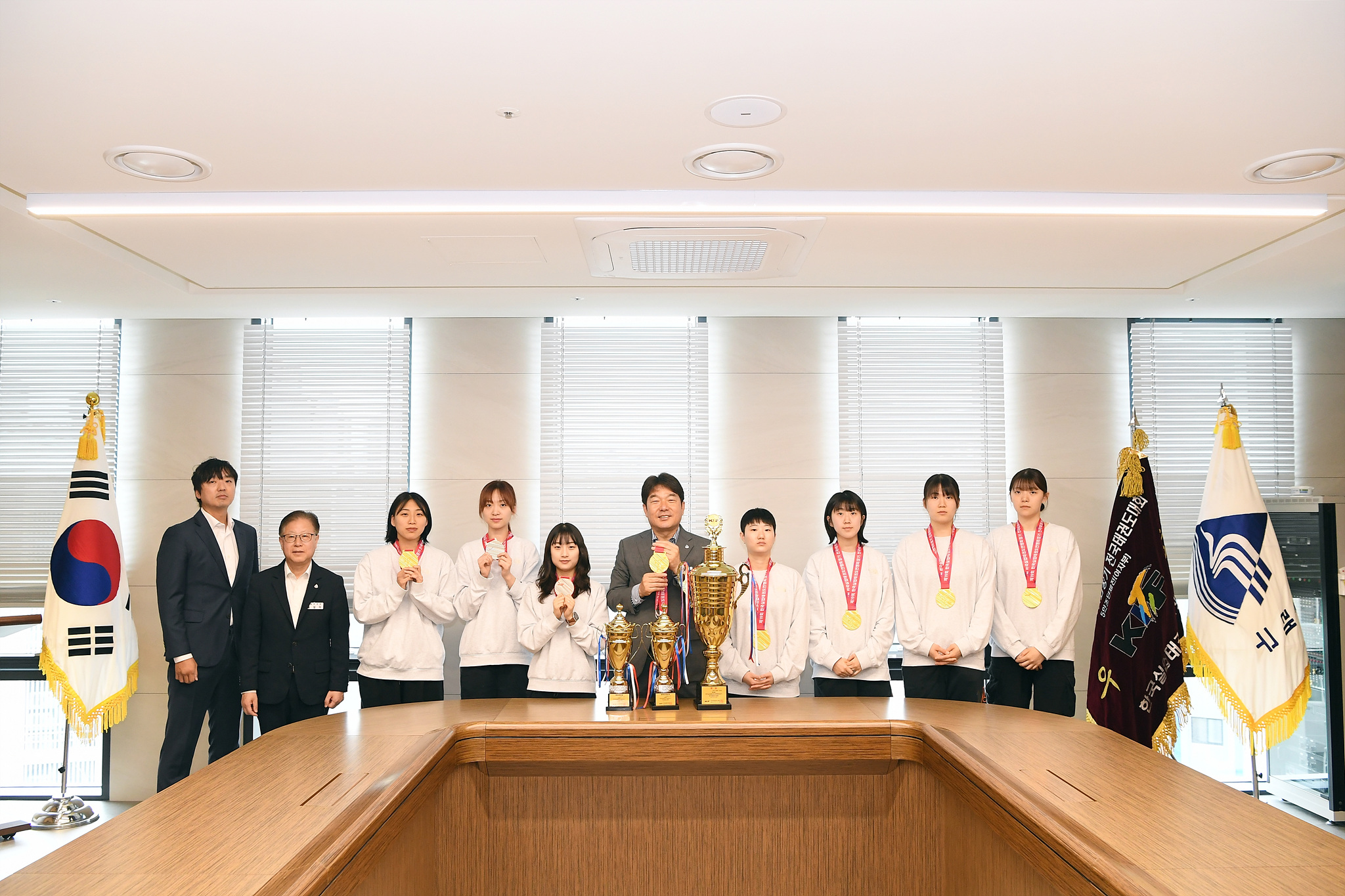 제22회 한국여성태권도연맹회장기 단체전 우승