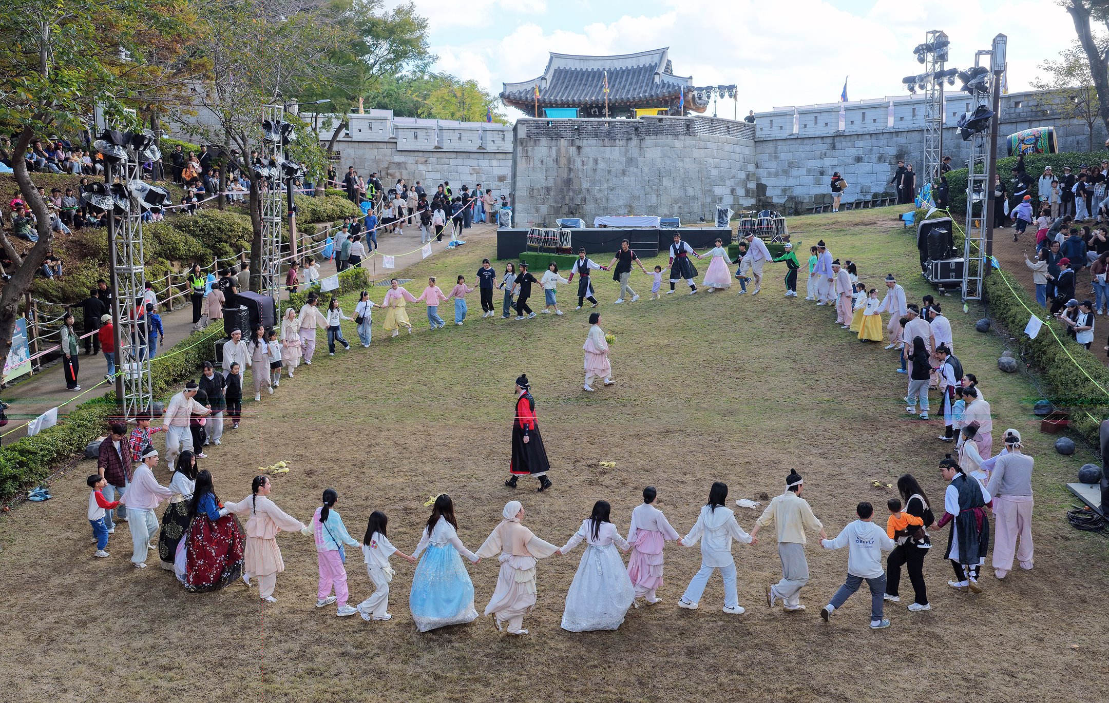  동래성 뮤지컬 주간공연